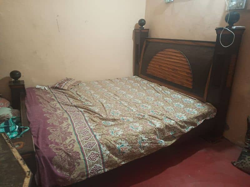 double bed for sale 0