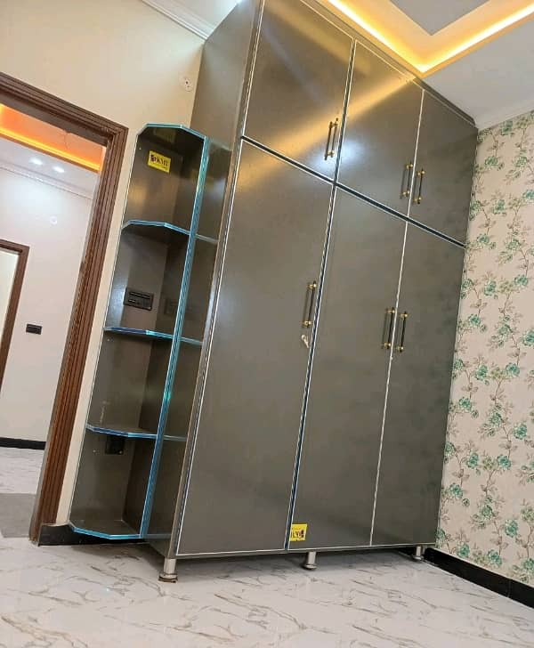 Prominently-Located House Available In Marghzar Officers Colony For Sale 7