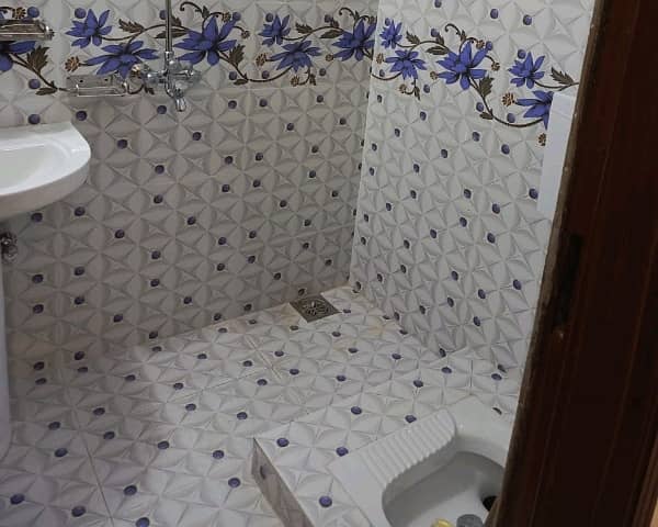 Prominently-Located House Available In Marghzar Officers Colony For Sale 16