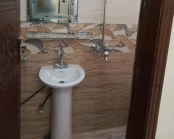 Prominently-Located House Available In Marghzar Officers Colony For Sale 40