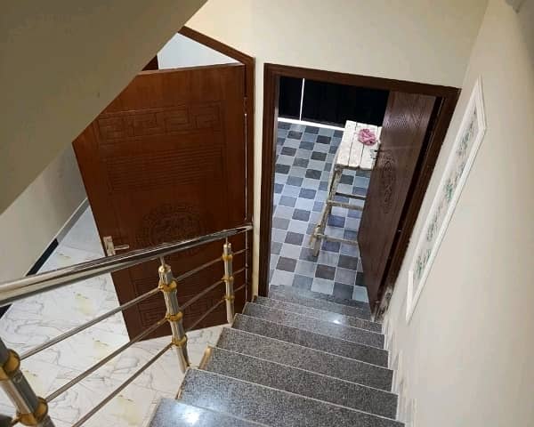 Prominently-Located House Available In Marghzar Officers Colony For Sale 45