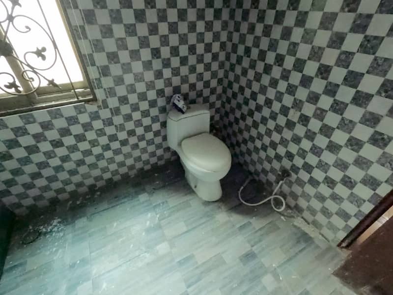 8 Marla Spacious House Available In P &Amp; D Housing Society - Block B1 For Sale 19