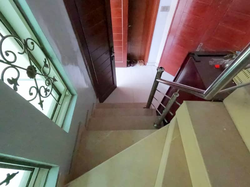 8 Marla Spacious House Available In P &Amp; D Housing Society - Block B1 For Sale 30