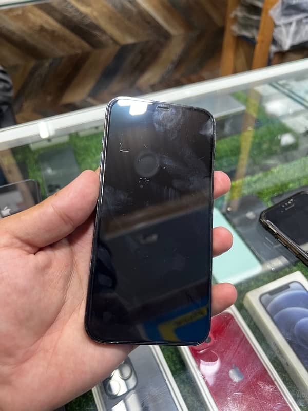 iphone 12 promax NON PTA 4