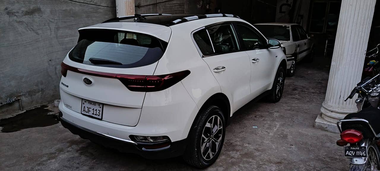 KIA Sportage Model 2022 16