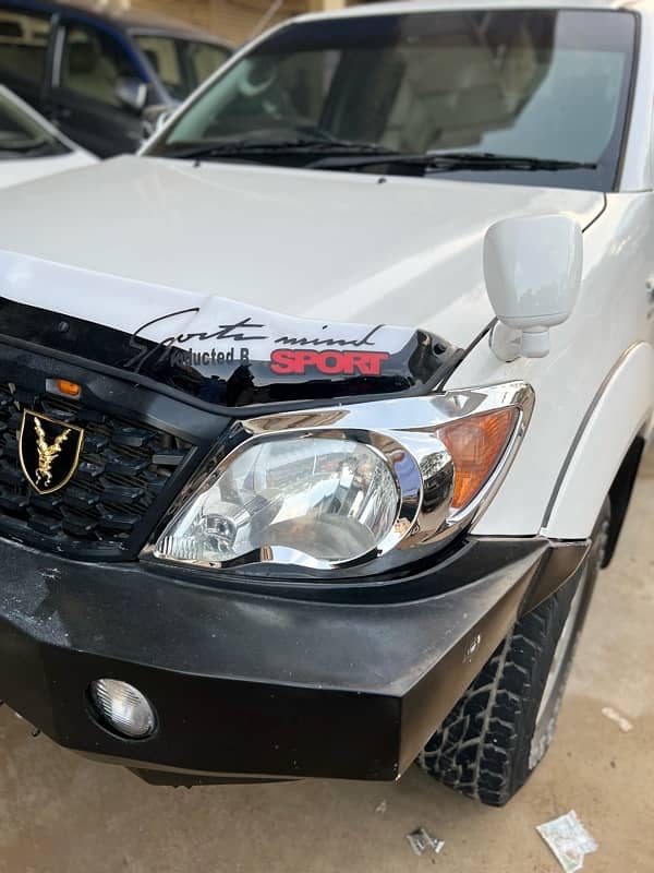 Toyota vigo Hilux 2009 (V6) 2