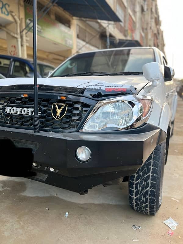 Toyota vigo Hilux 2009 (V6) 18