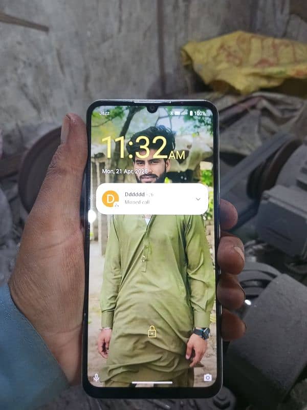 spark neo 8pro mobile 4 128 0