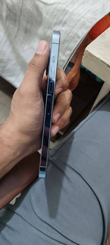 13 pro Max 128 GB 150000 5