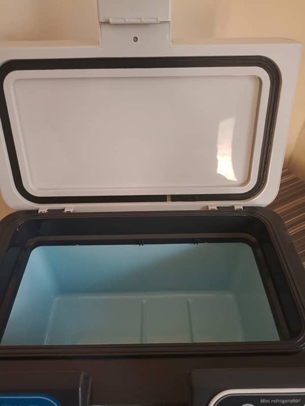 Portable Mini Fridge | Dual Mode Cooling & Heating | Car & Home Use 0