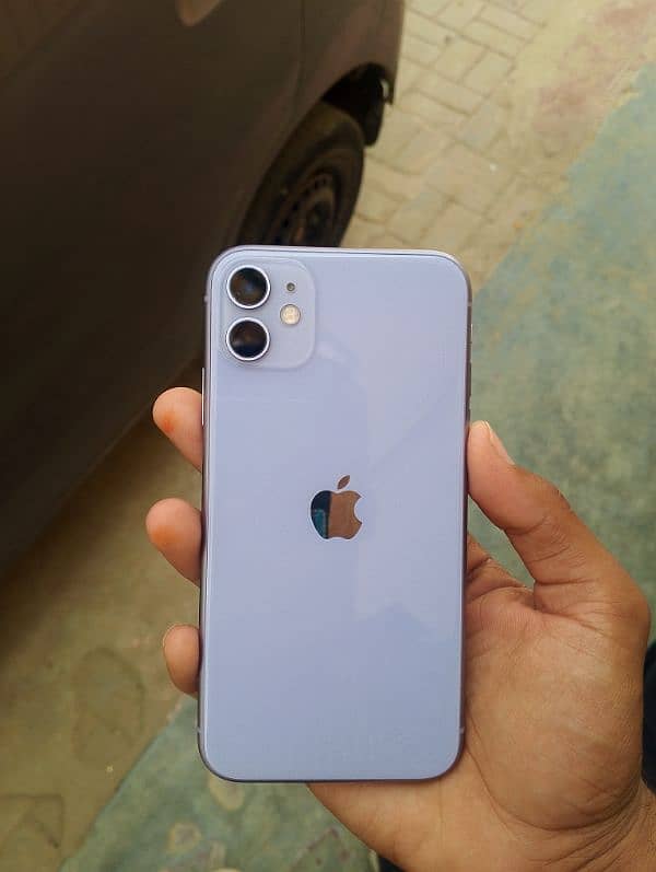i phone 11 (factory unlock) 0