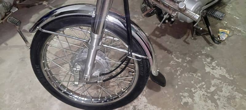 singal hand use 8