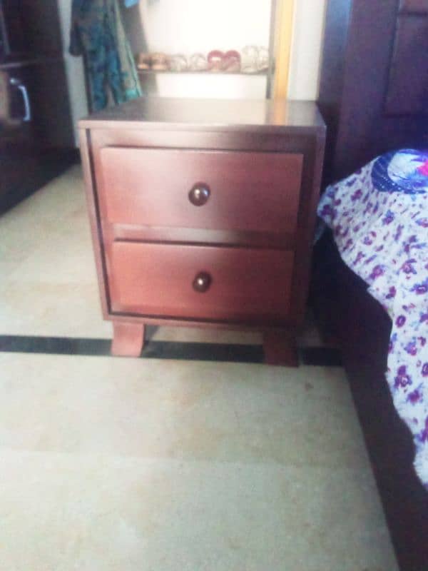 double bed dressing table 2 side table with mattress 1