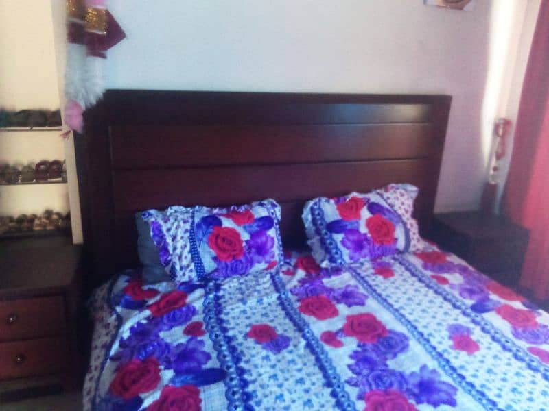 double bed dressing table 2 side table with mattress 2