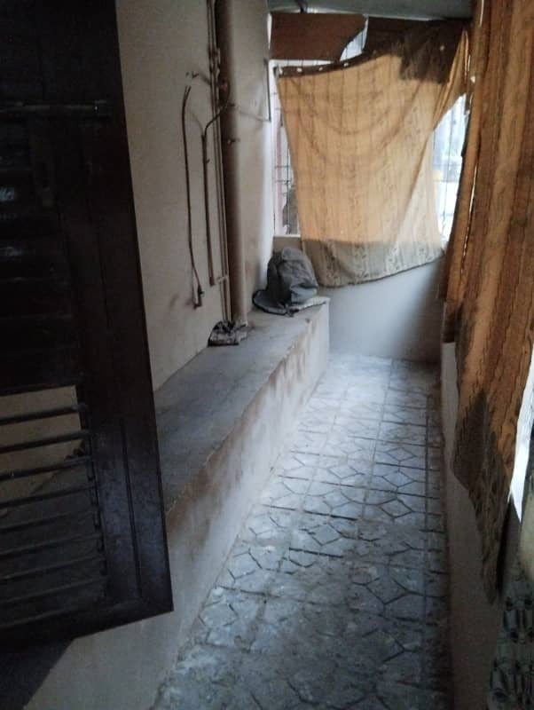 Ground Floor Flat For Sale Corner 2 Bed Lounge 3