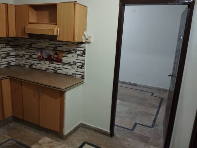 Ground Floor Flat For Sale Corner 2 Bed Lounge 14