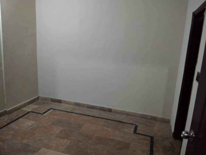 Ground Floor Flat For Sale Corner 2 Bed Lounge 17