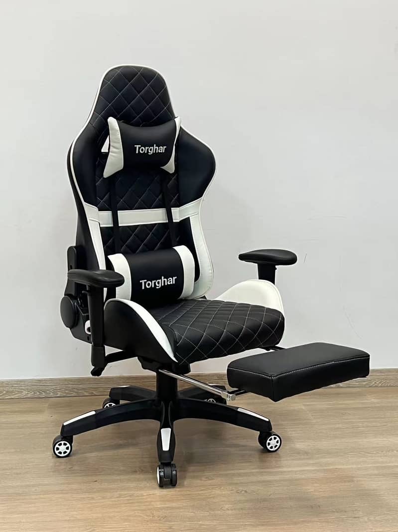 Imported Gaming Chair With Footrest - Delivery Available 2