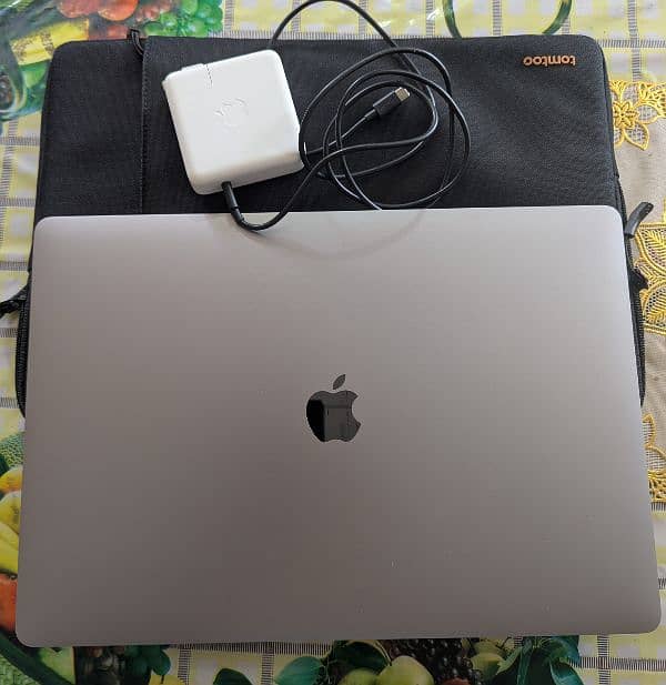 MacBook Pro-16" 2019, Excellent condition 10/10 Retina*Quick selling* 1