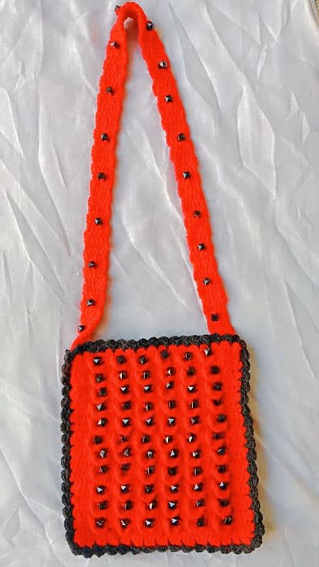 Most Beautiful and stylish handbag by Handmade 2