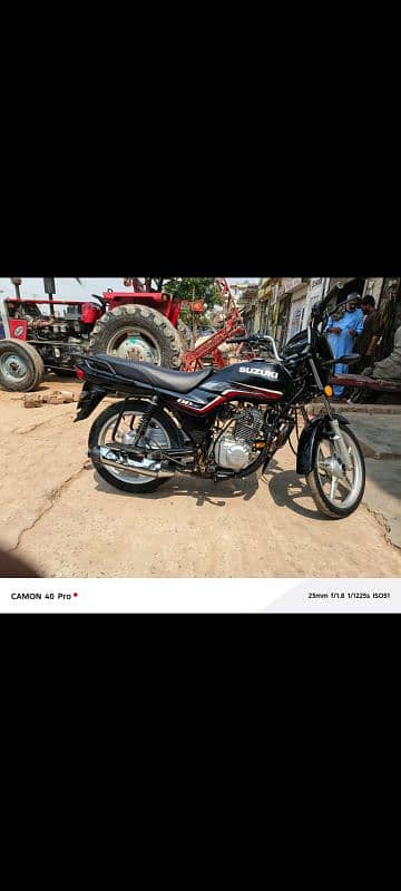 black colour 2019 model 2020 ka sticker 4
