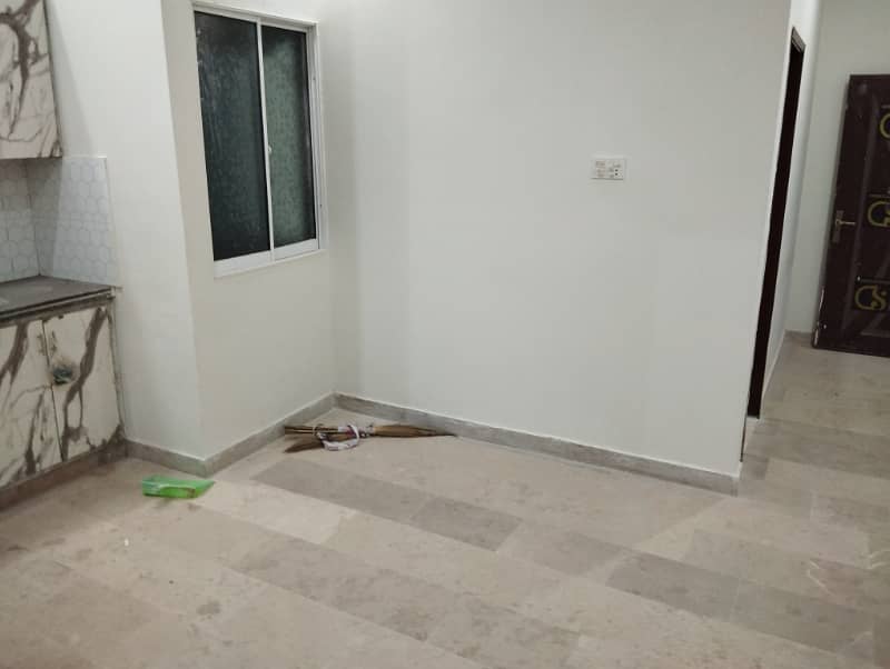 2nd Floor Front 2 Bed D D Flat For Sale 12