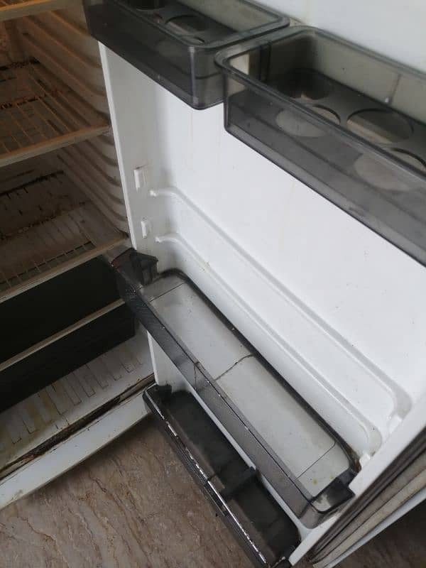 fridge for your daily use 1