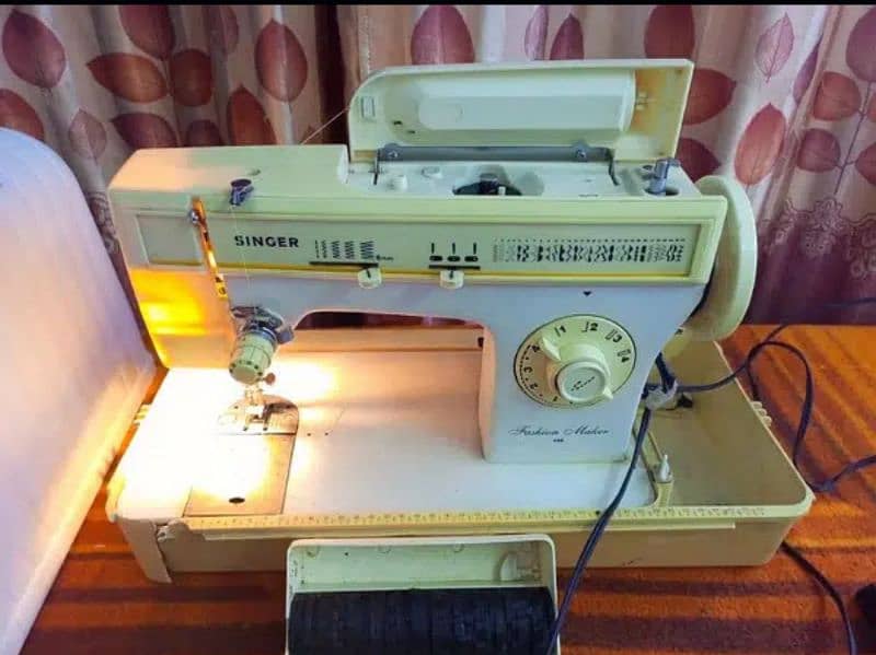 Singer machine for sale 10