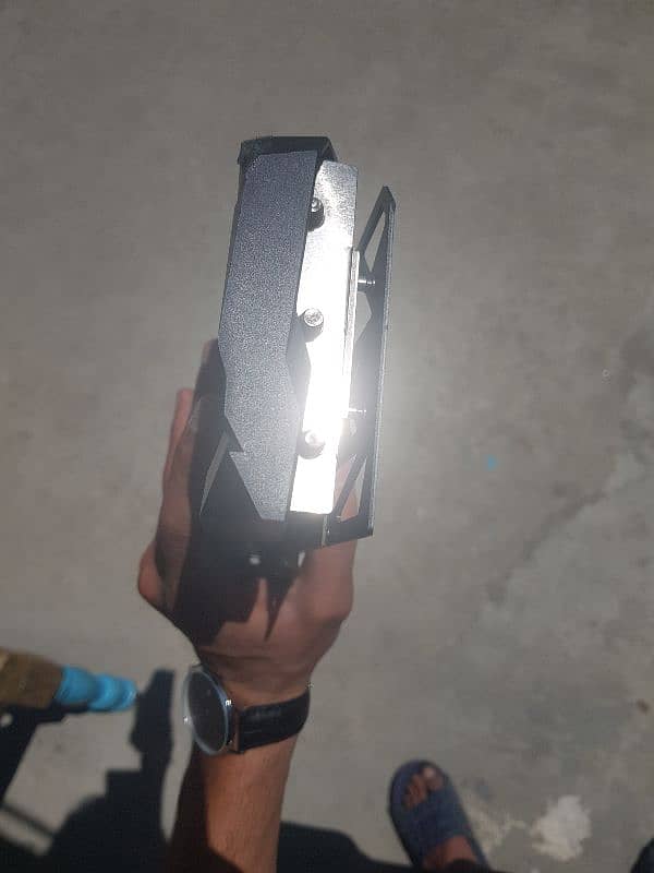 BUDGET PC WITH 8 GB GRAPHICS CARD 11