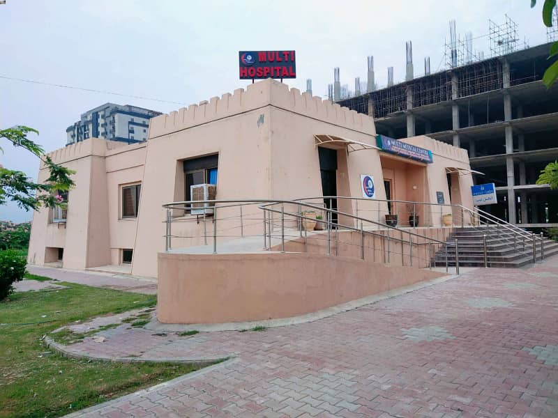 1 Kanal House for Sale B-17 MPCHS Block C, Islamabad Ideal for Living or Investment! 2