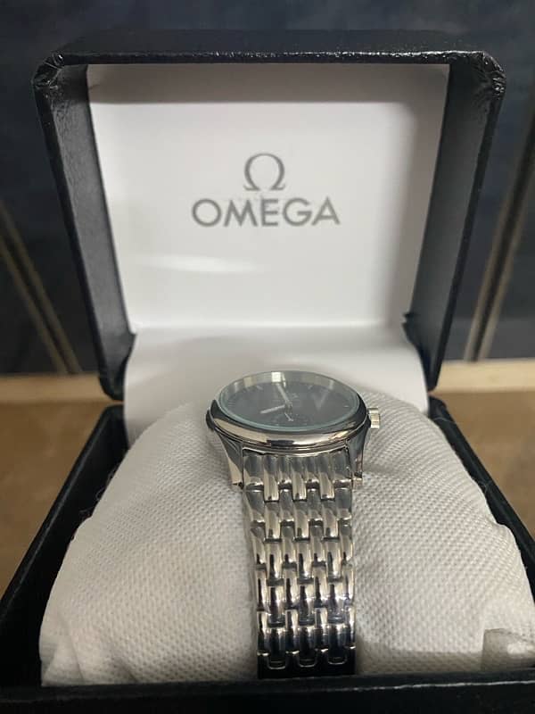 Omega Automatic Chronometer Watch 2