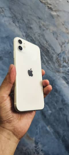 iPhone11