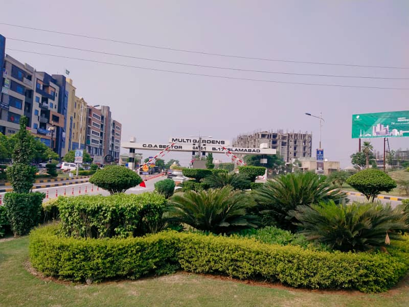 10 Marla House for Sale in Multi Gardens B-17, MPCHS (CDA Sector), Islamabad 2