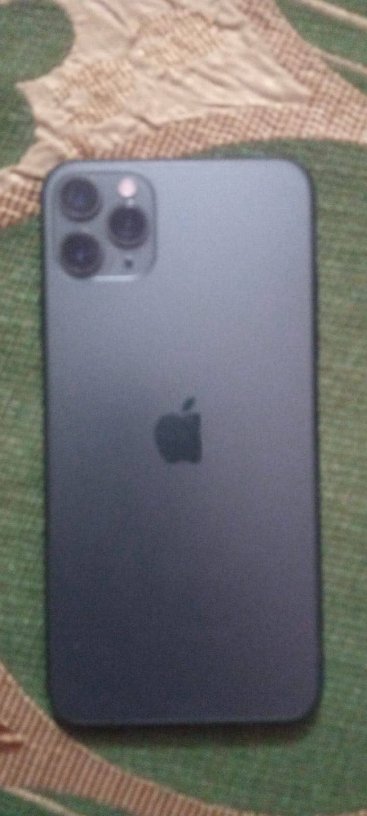 Iphone 11 pro max 1