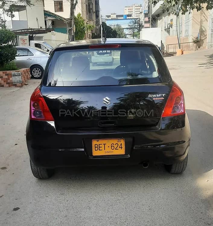 Suzuki Swift 2015 1