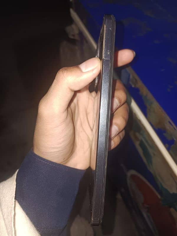 Redmi Note 12 4