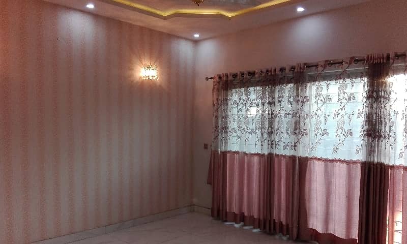 10 Marla House In Stunning Sabzazar Scheme Is Available For rent 0