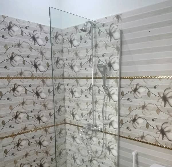10 Marla House In Stunning Sabzazar Scheme Is Available For rent 3