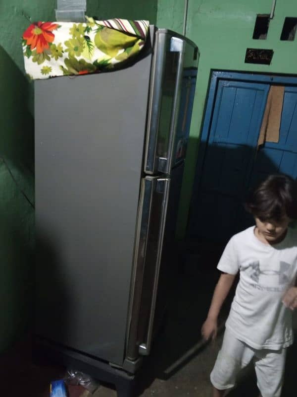 refrigerator dowlanc 2