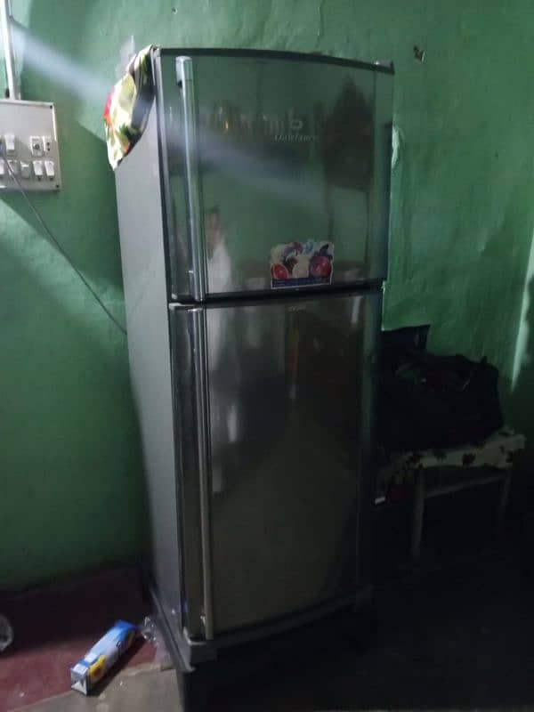 refrigerator dowlanc 3
