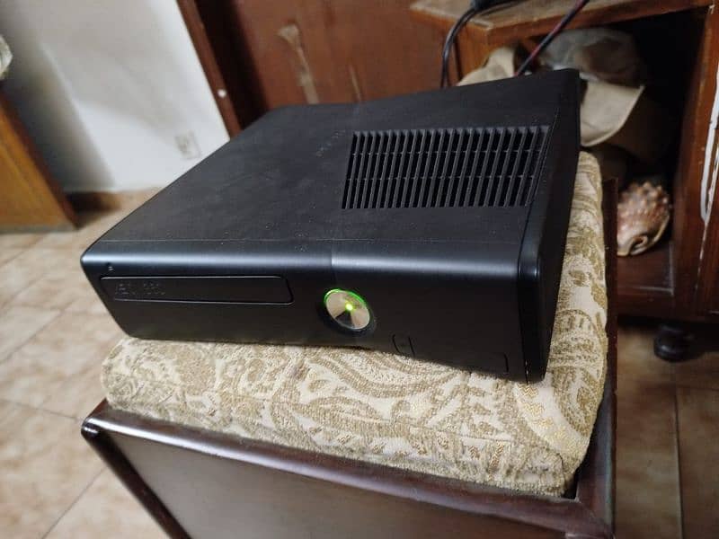 XBOX x box 360 TWO CONTROLLER btr tn ps 3 4 5 0