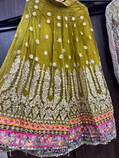 MEHNDI & NIKKAH DRESS