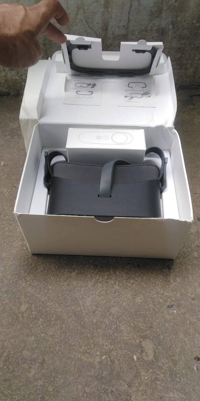 Pico G2 - 64 GB - VR Gaming - Original European Model 4