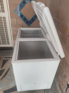 Freezer for Sale (Haeir)