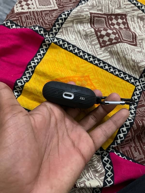 AirPods Pro 2nd gen fix price 1