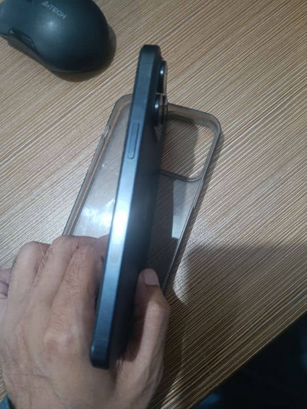 iphone 15 pro max v good phone at affordable price 2