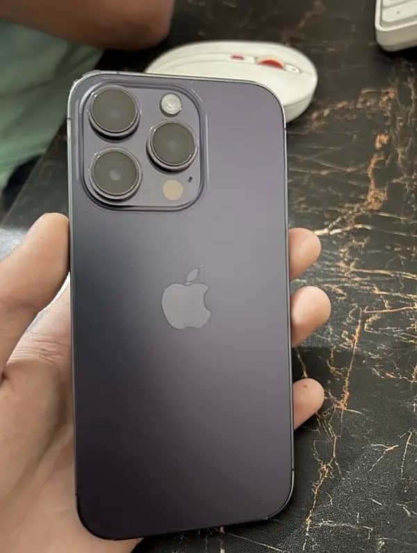 Iphone 14 pro Factory unlock Non pta 2