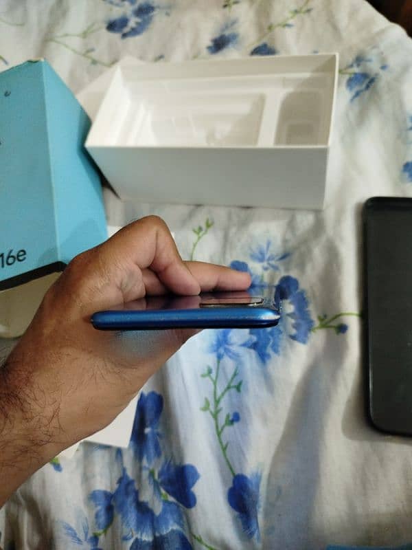 OPPO A16e 4/64 mobile for sale in reasonable price 3