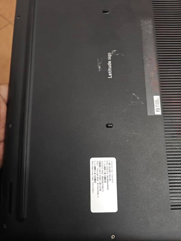 Dell Latitude 3550 4