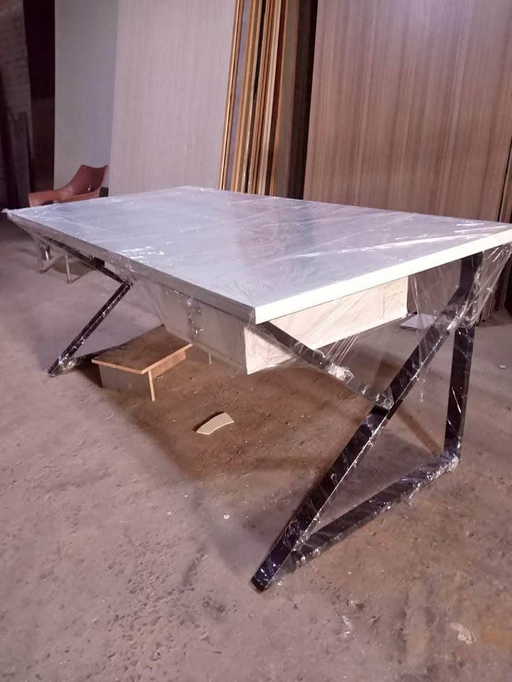 Computer Table And Office Chair Only On Rs 13500 11